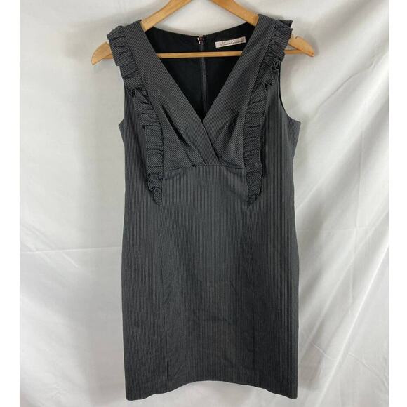 Kenneth Cole ruffle front striped v neck sleeveless dress size medium - Picture 1 of 3